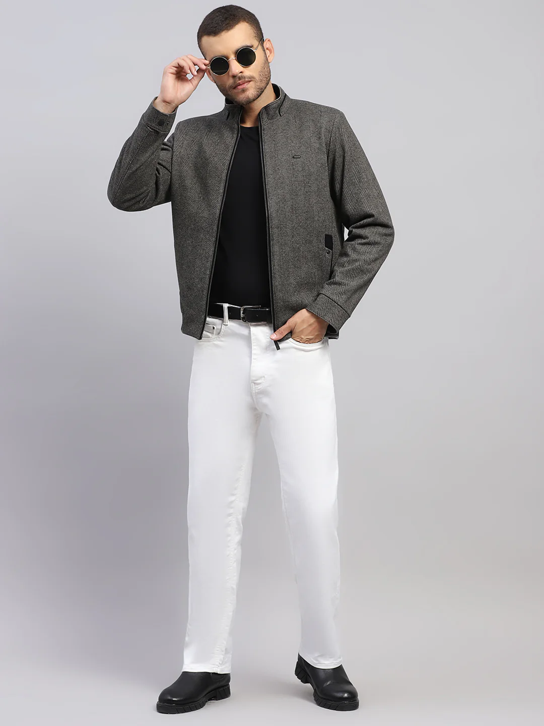 Men Brown Solid Stand Collar Full Sleeve Jacket - Image 2