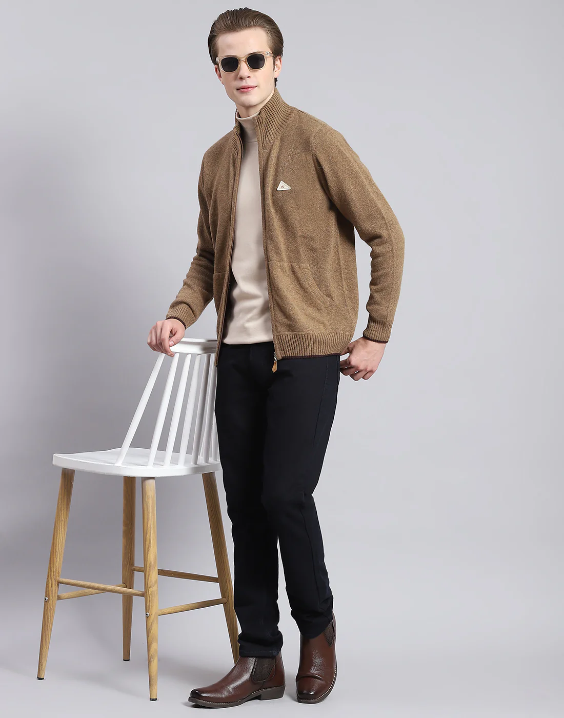 Men Brown Solid Stand Collar Full Sleeve Sweater - Image 2