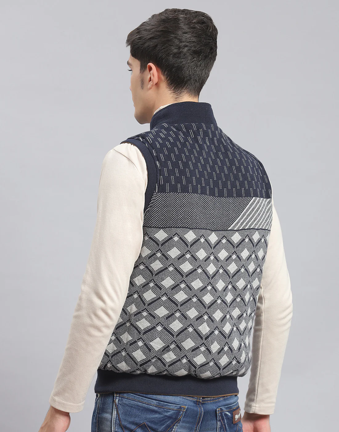 Men Brown Solid Stand Collar Sleeveless Jacket - Image 8