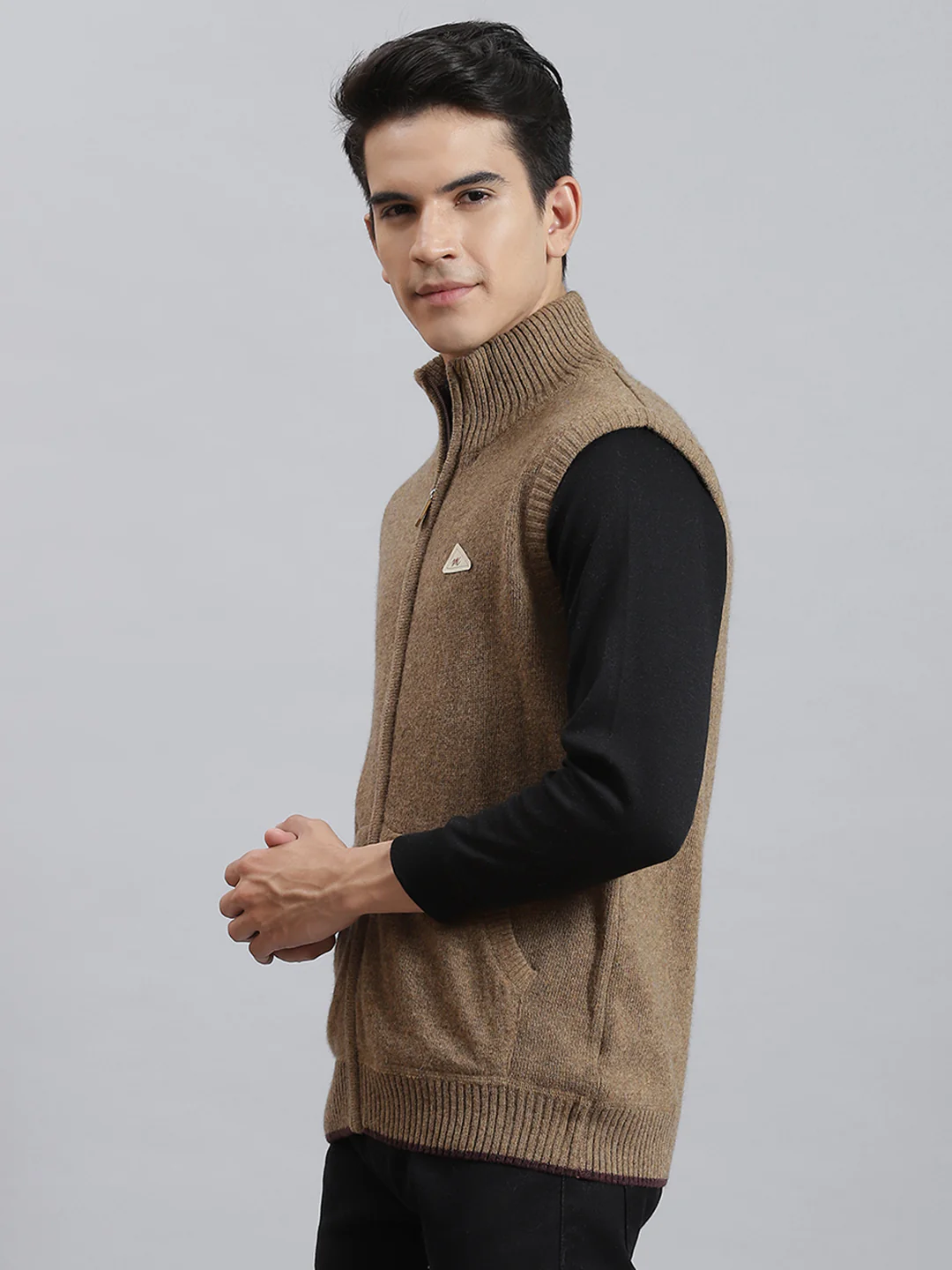 Men Brown Solid Stand Collar Sleeveless Sweaters/Pullovers - Image 3