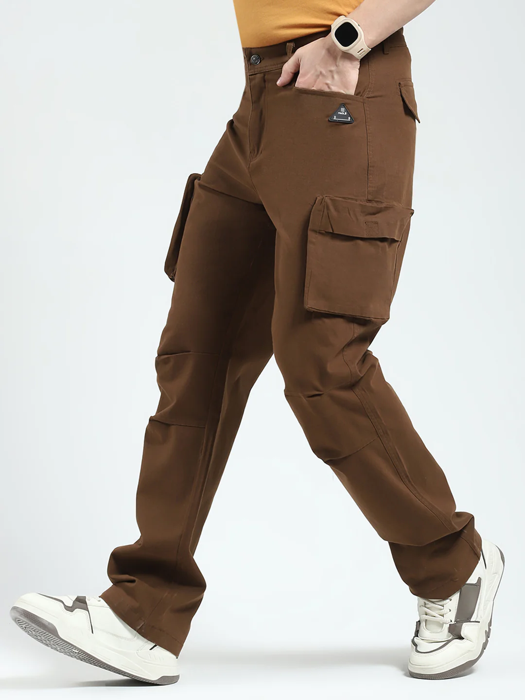 Rock.it Men Brown Solid Straight Fit Cargo - Image 3