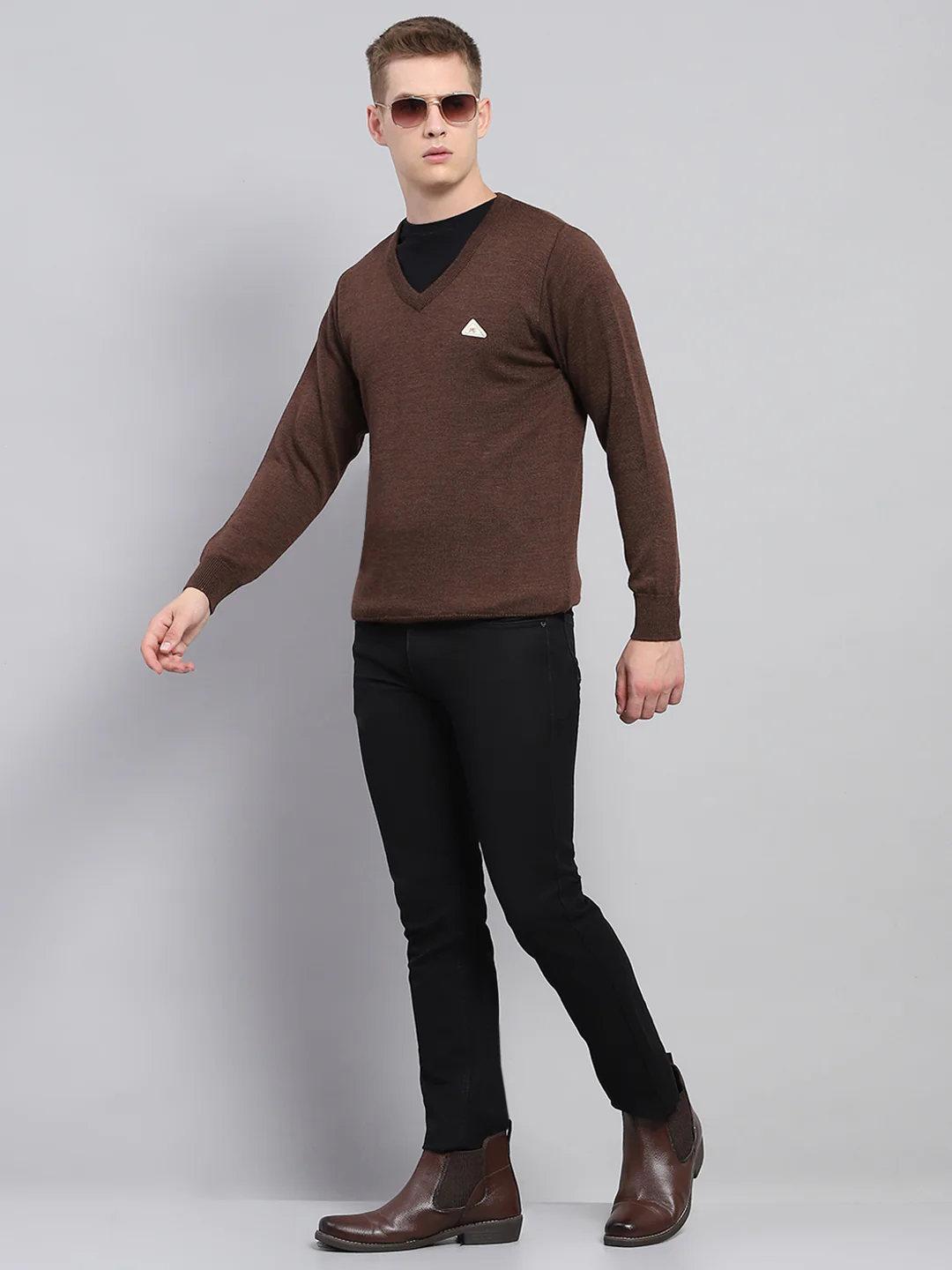 Men Brown Solid V Neck Full Sleeve Pullover - Image 2