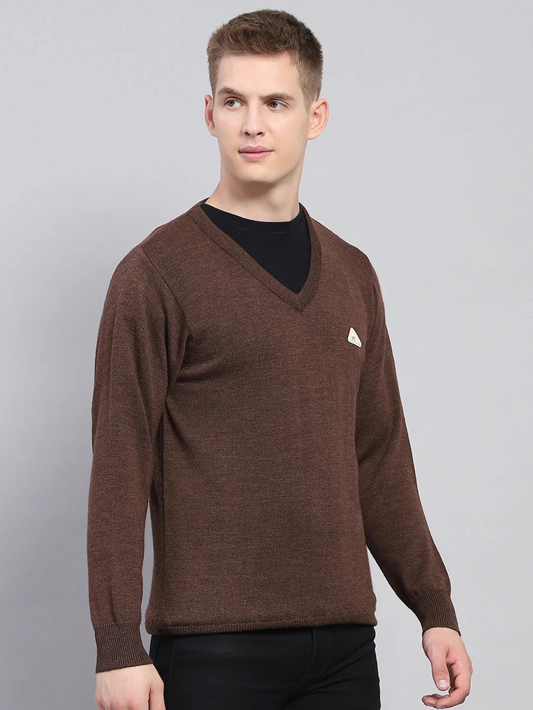 Men Brown Solid V Neck Full Sleeve Pullover - Image 4