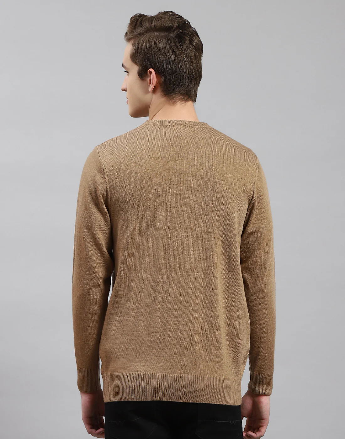 Men Brown Solid V Neck Full Sleeve Pullover - Image 5