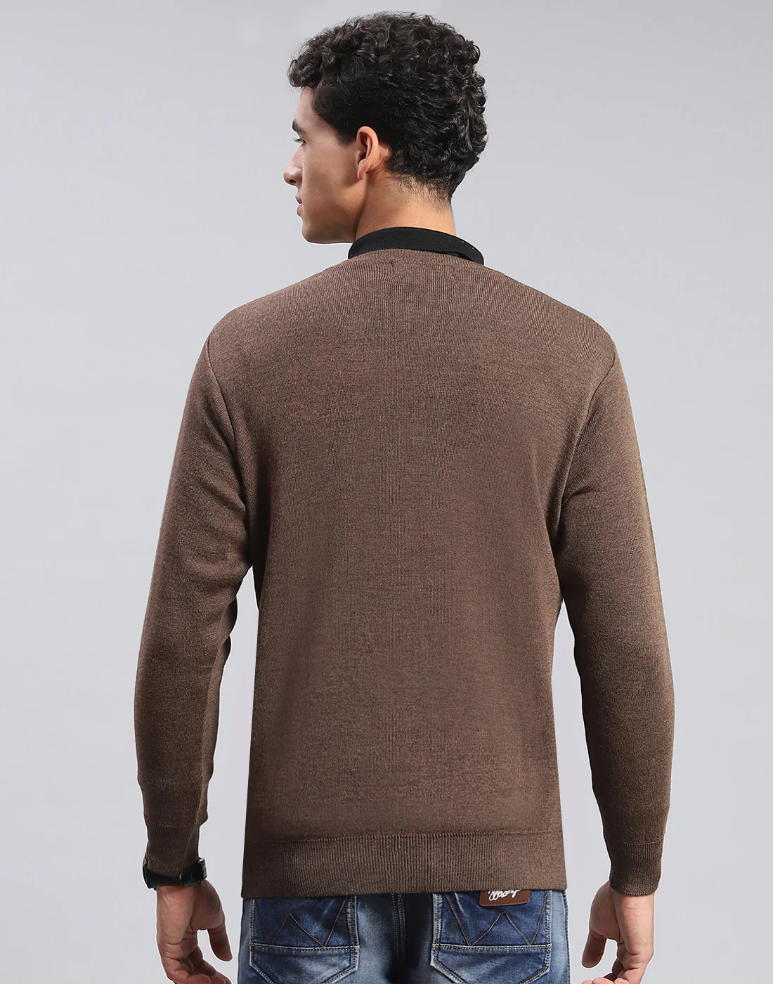 Men Brown Solid V Neck Full Sleeve Pullover - Image 5