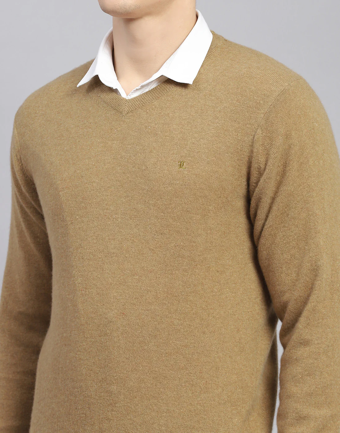 Men Brown Solid V Neck Full Sleeve Sweater - Image 8
