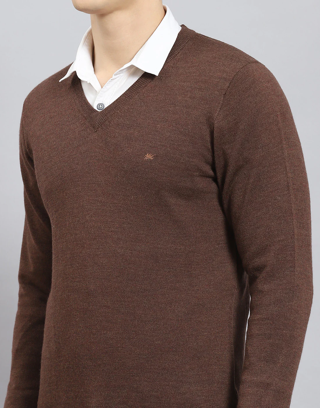 Men Brown Solid V Neck Full Sleeve Sweater - Image 8