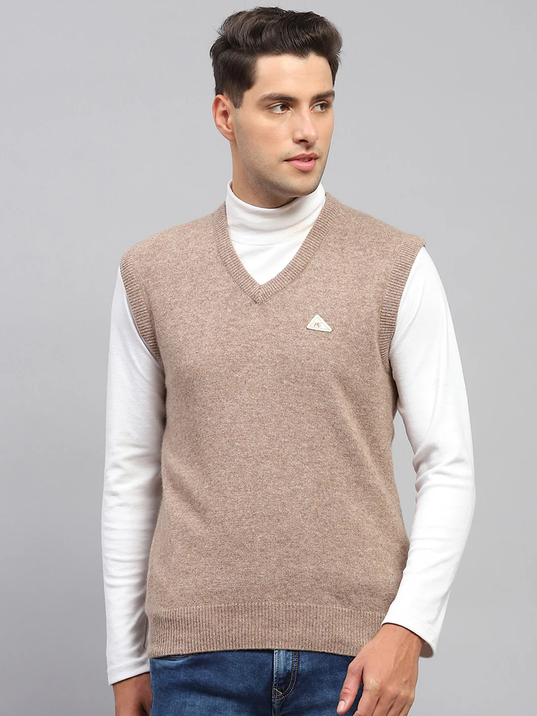Men Brown Solid V Neck Sleeveless Sweater - Image 2