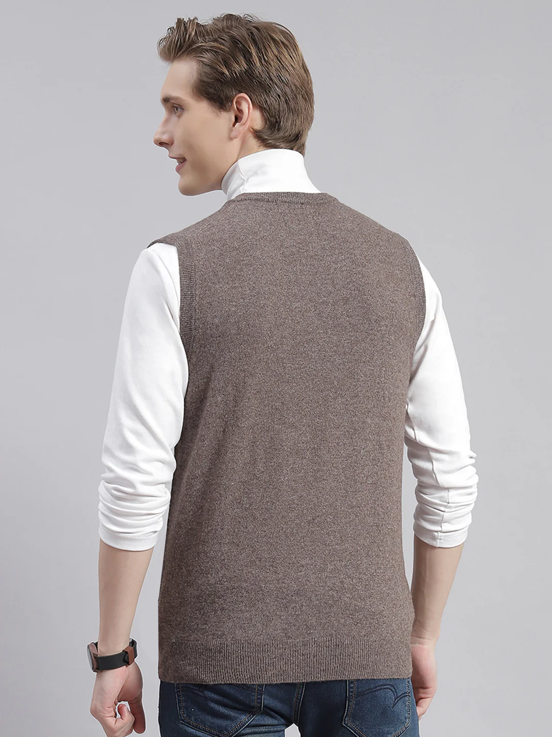 Men Brown Solid V Neck Sleeveless Sweaters/Pullovers - Image 6