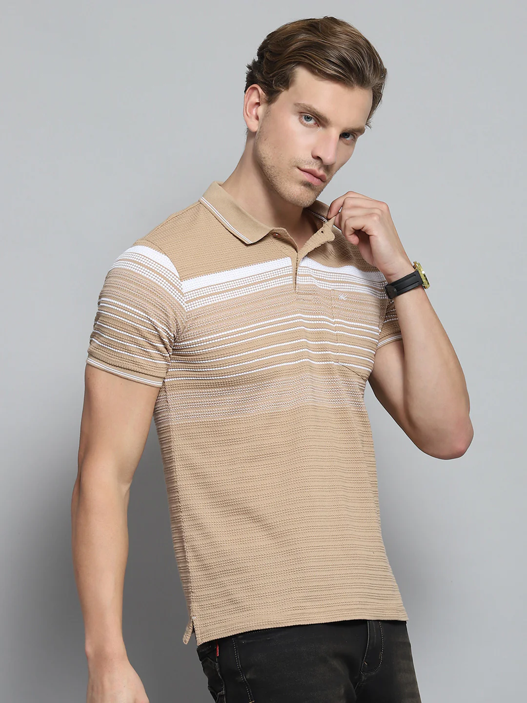 Men Brown Stripe Collar Half Sleeve T-Shirt - Image 4