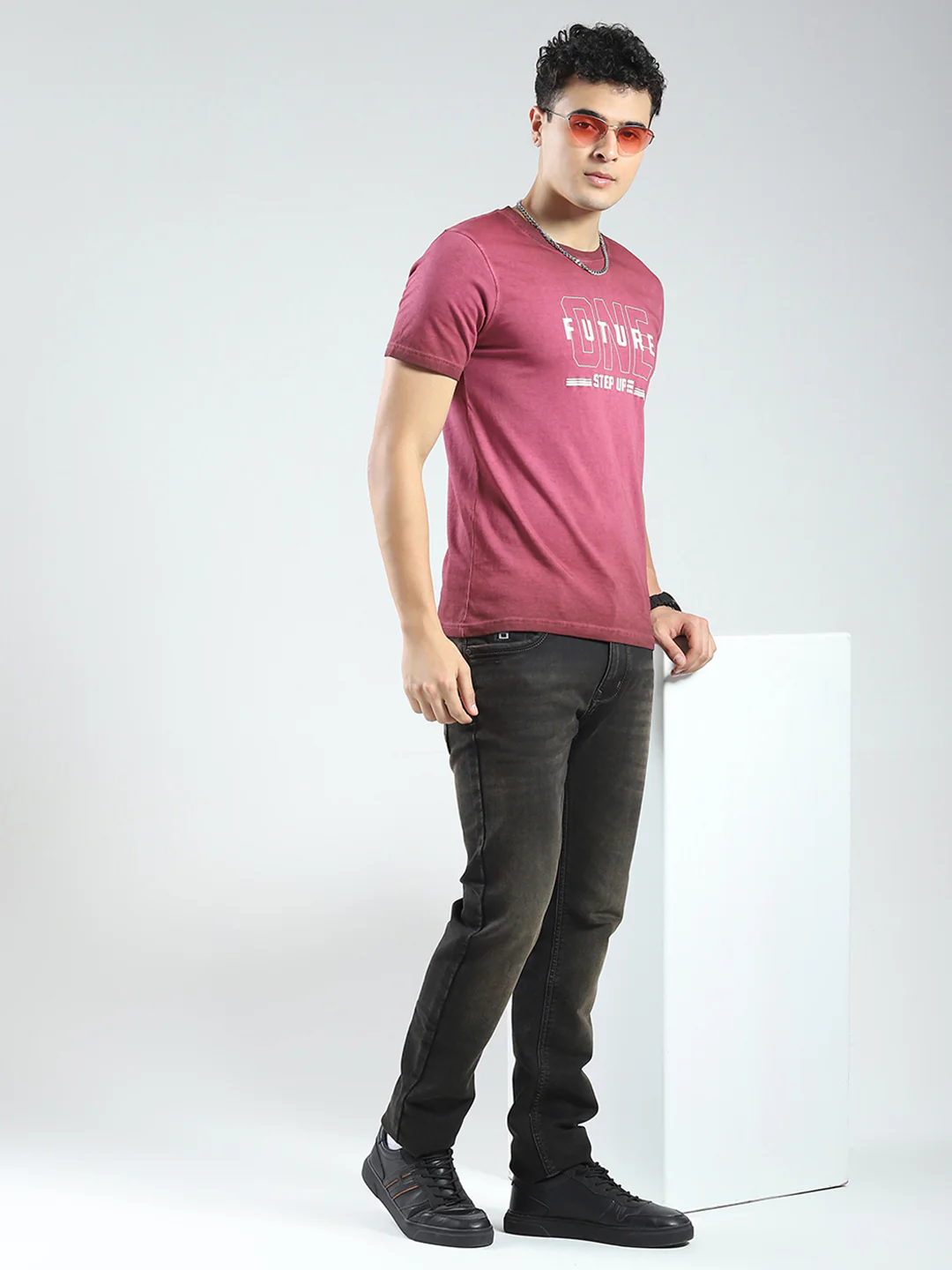 Rock.it Men Burgundy Printed Round Neck Half Sleeve T-Shirt - Image 2