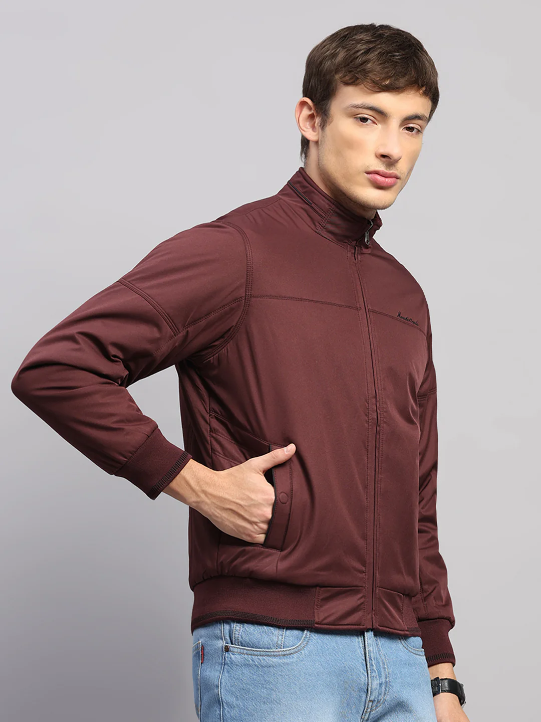 Men Burgundy Solid Collar Full Sleeve Jacket - Image 4