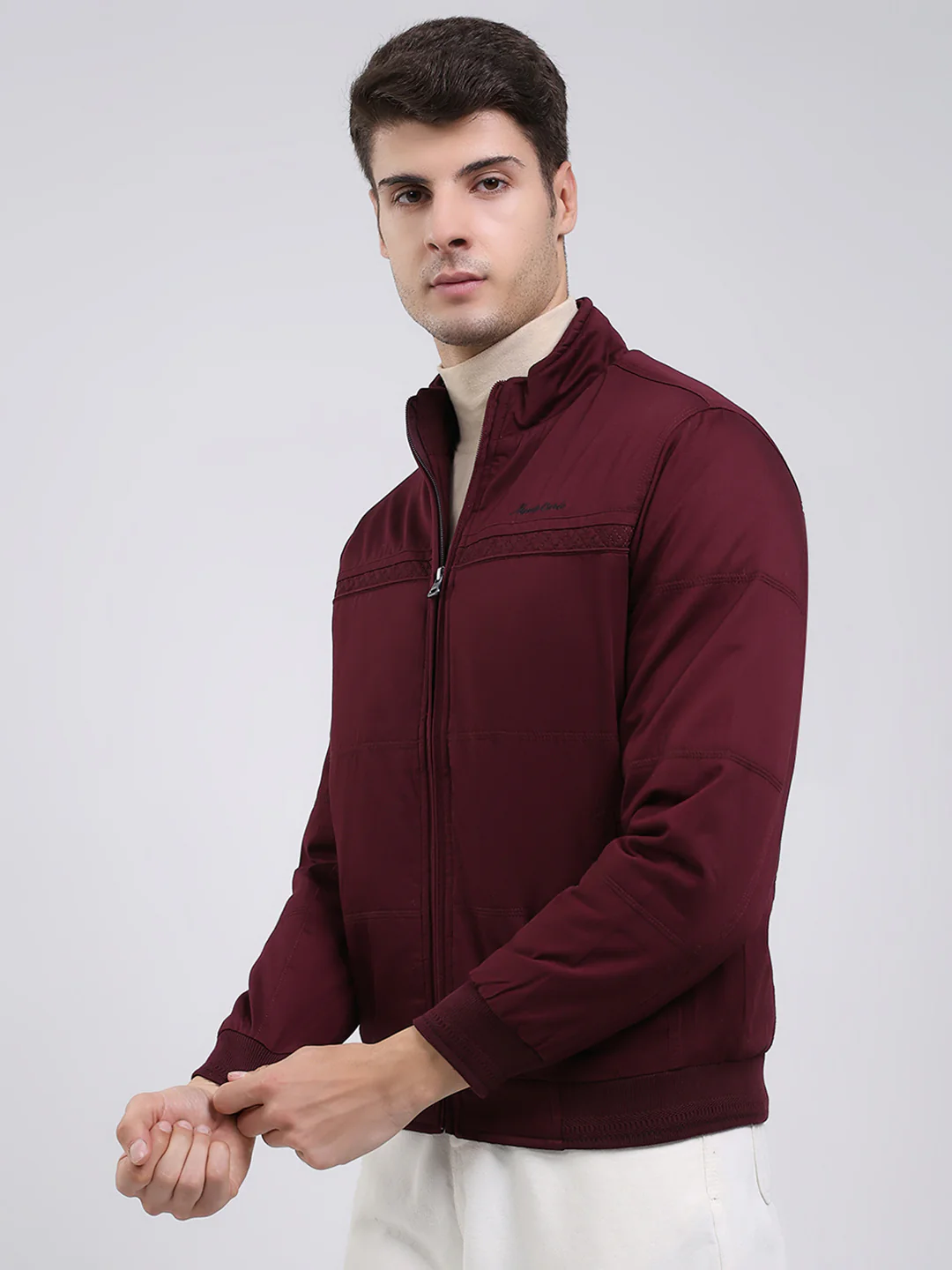Men Burgundy Solid Mock Neck Full Sleeve Jacket - Image 3