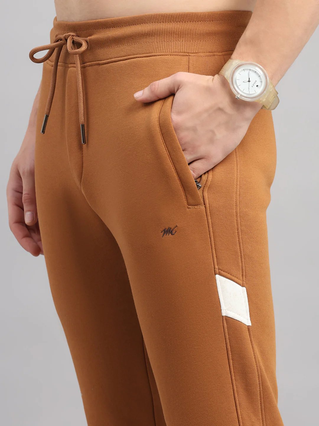 Men Camel Brown Solid Collar Full Sleeve Winter Tracksuit - Image 9
