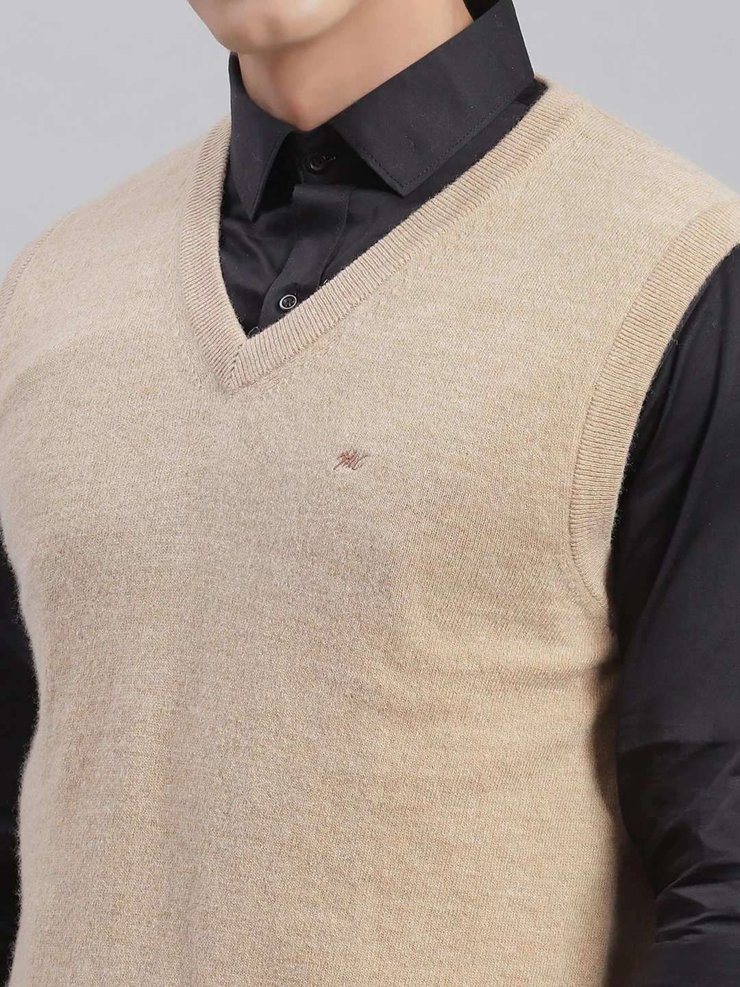 Men Camel Brown Solid V Neck Sleeveless Sweaters/Pullovers - Image 6