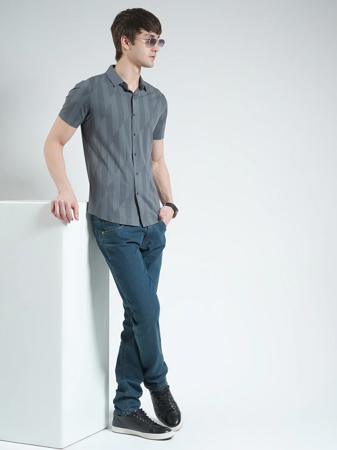 Men Charcoal Printed Collar Half Sleeve Shirt - Image 2