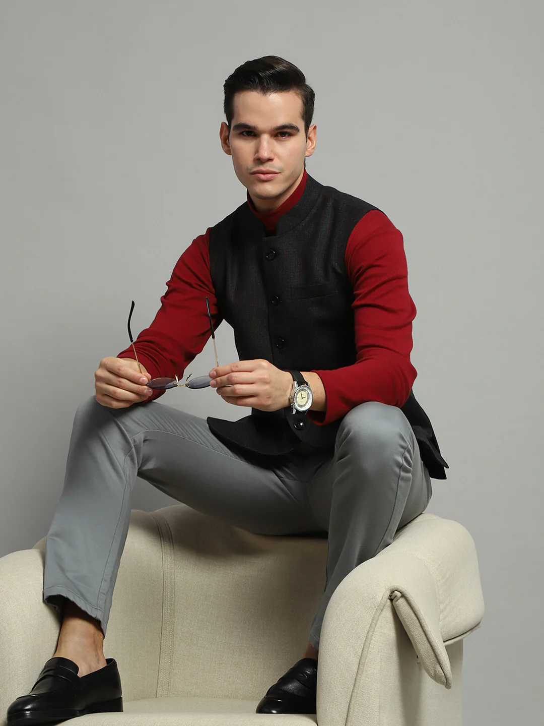 Luxuria Men Charcoal Solid Band Collar Sleeveless Jacket - Image 2