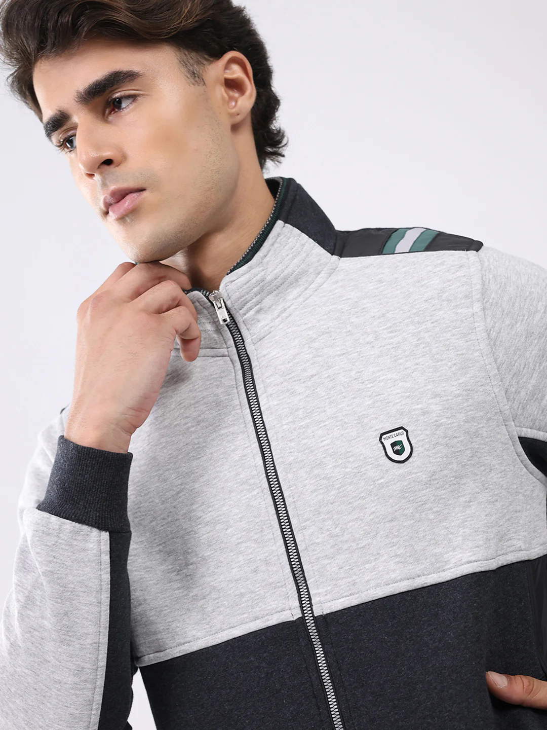 Men Charcoal Solid Collar Full Sleeve Winter Tracksuit - Image 6