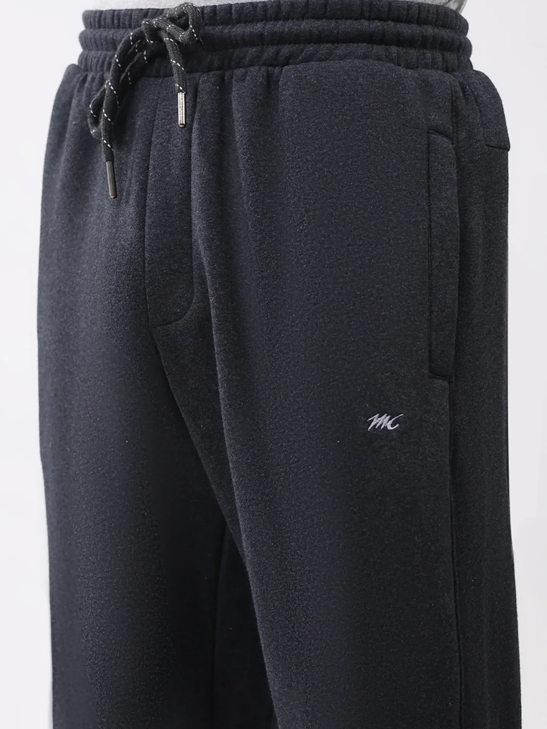 Men Charcoal Solid Collar Full Sleeve Winter Tracksuit - Image 8