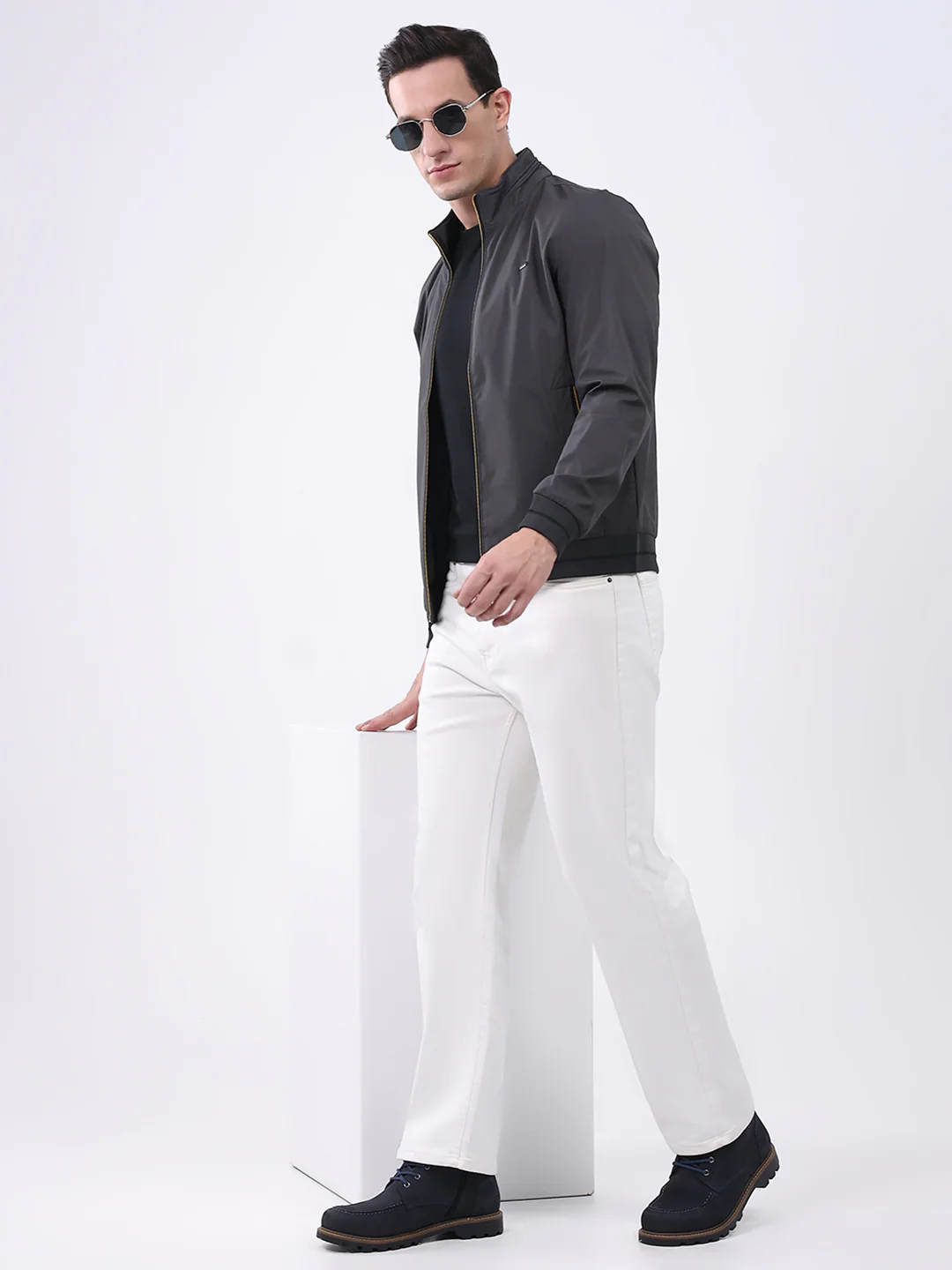Men Charcoal Solid Mock Neck Full Sleeve Jacket - Image 2