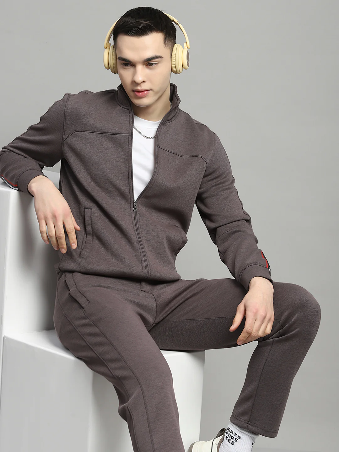 Men Charcoal Solid Mock Neck Full Sleeve Winter Tracksuit - Image 6