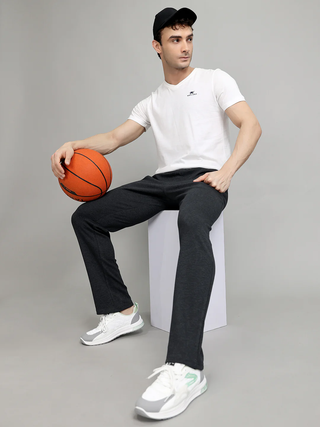 Men Charcoal Solid Regular Fit Lower - Image 6
