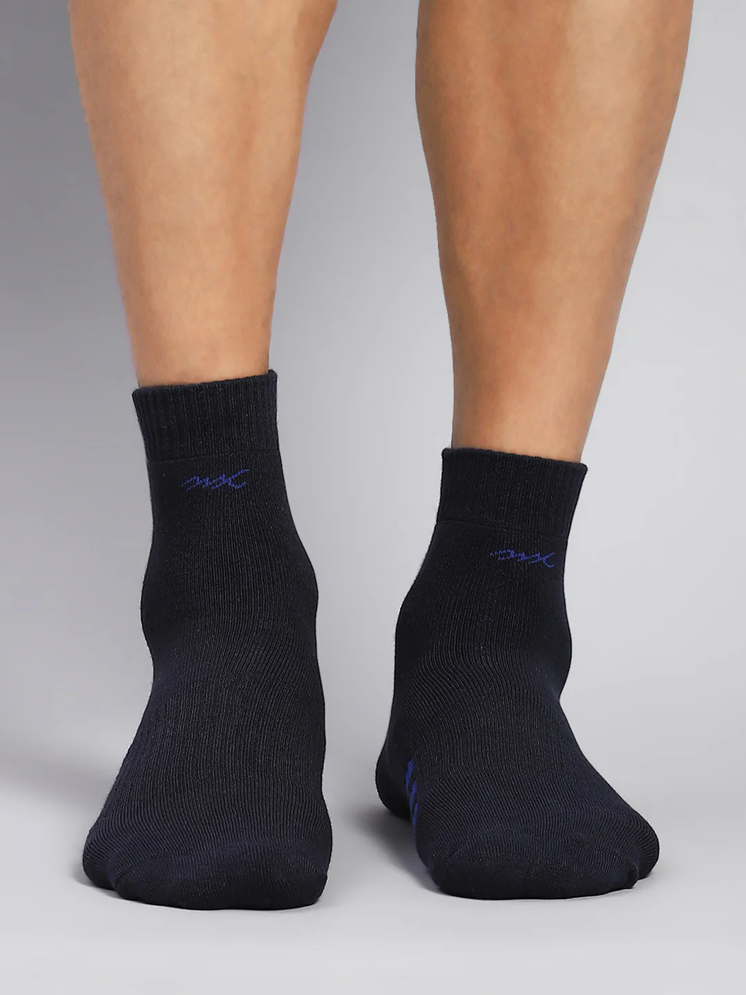 Men Cotton Blend Solid Calf Length Socks (Pack of 3) - Image 2