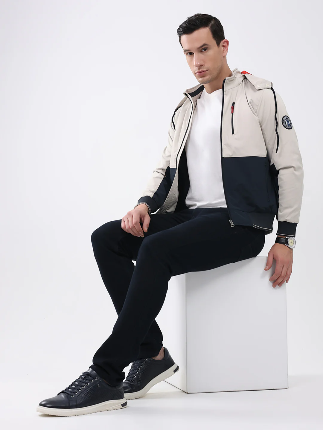 Men Cream & Navy Blue Solid Detachable Hood Full Sleeve Jacket - Image 2