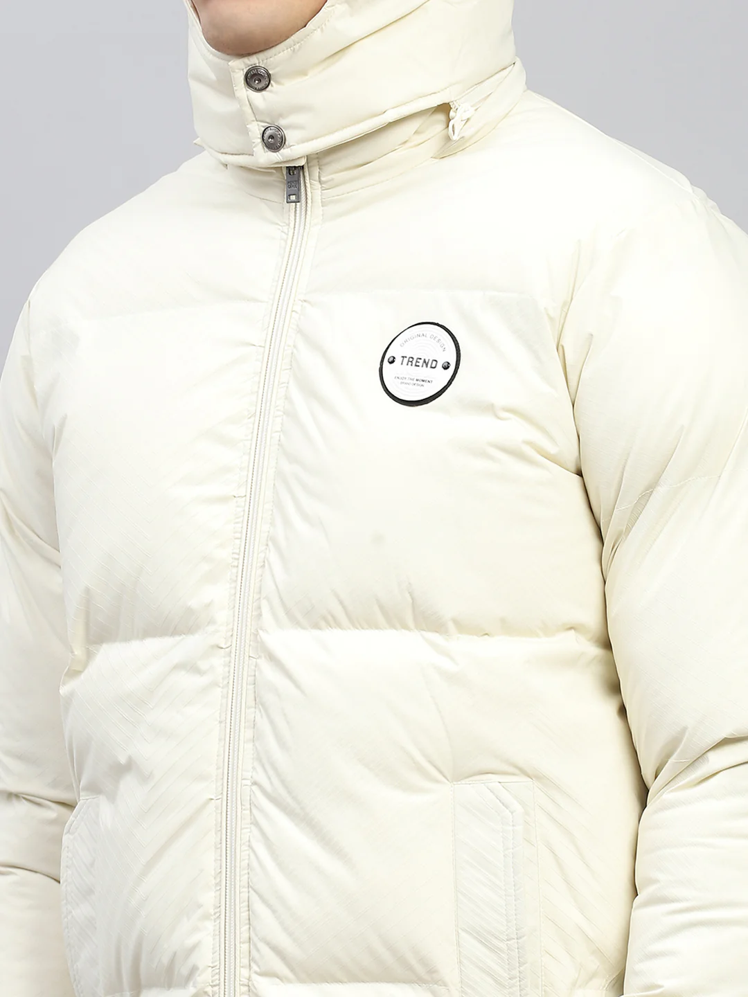 Men Cream Solid Detachable Hood Full Sleeve Jacket - Image 9