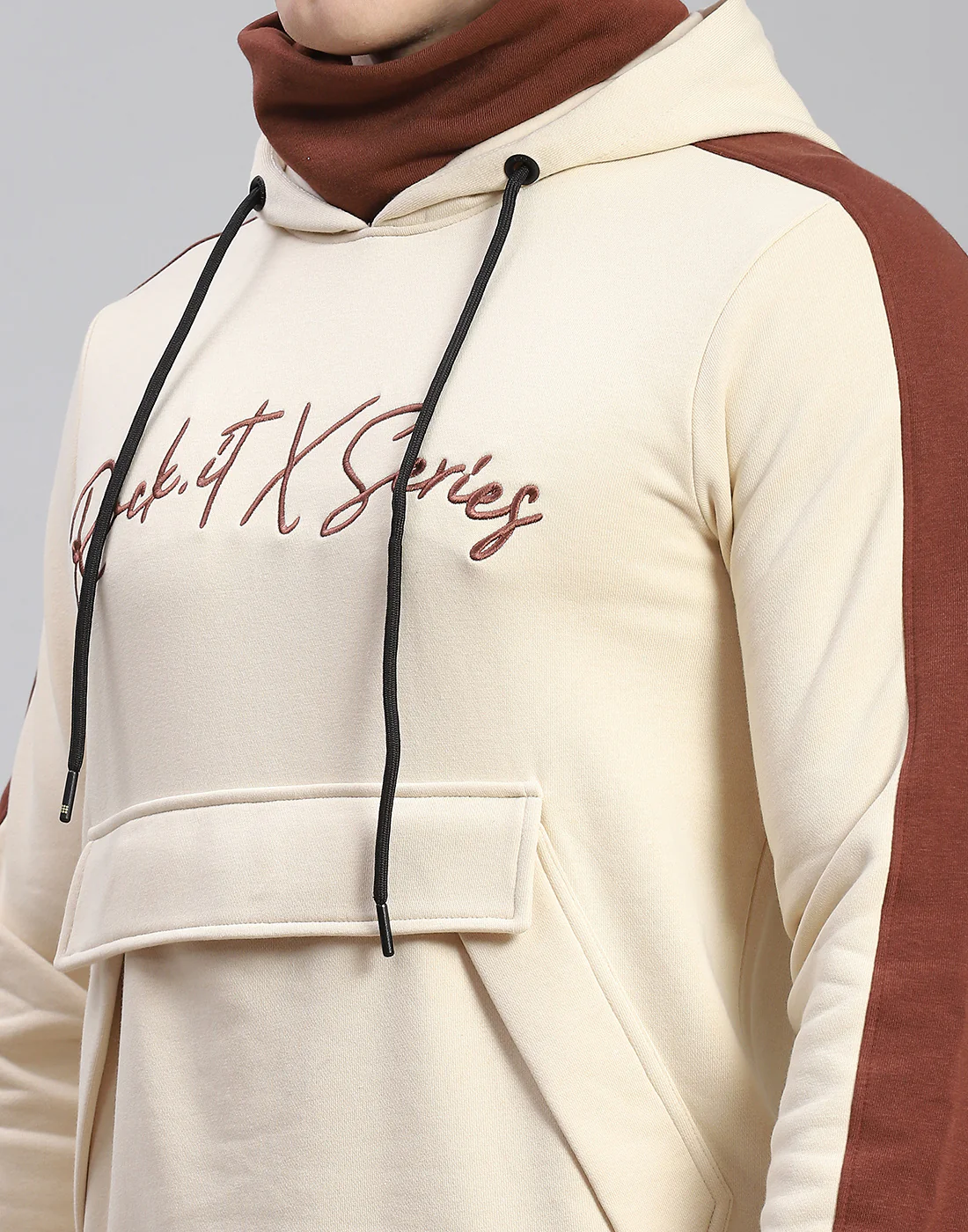 Rock.it Men Cream Solid Hooded Full Sleeve Sweatshirt - Image 7