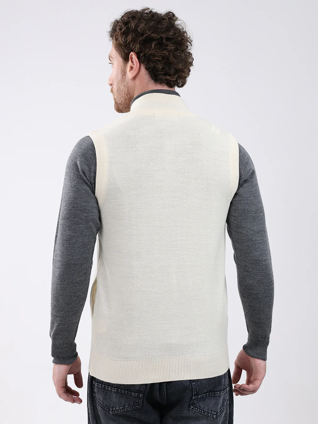 Men Cream Solid Mock Neck Sleeveless Sweater - Image 5
