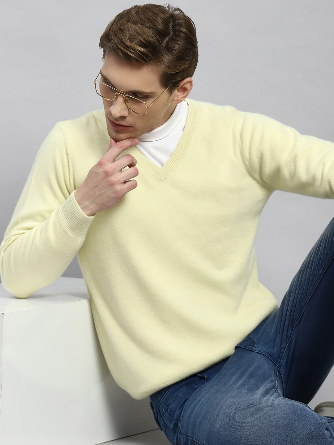 Men Cream Solid Pullover - Image 2