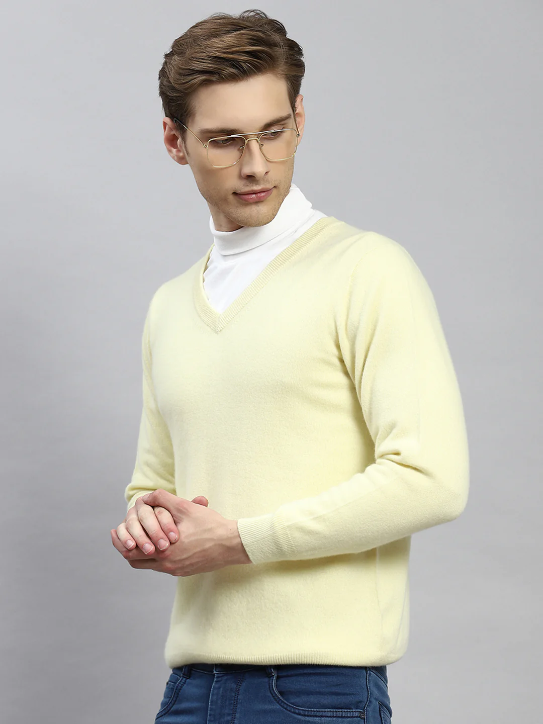 Men Cream Solid Pullover - Image 4