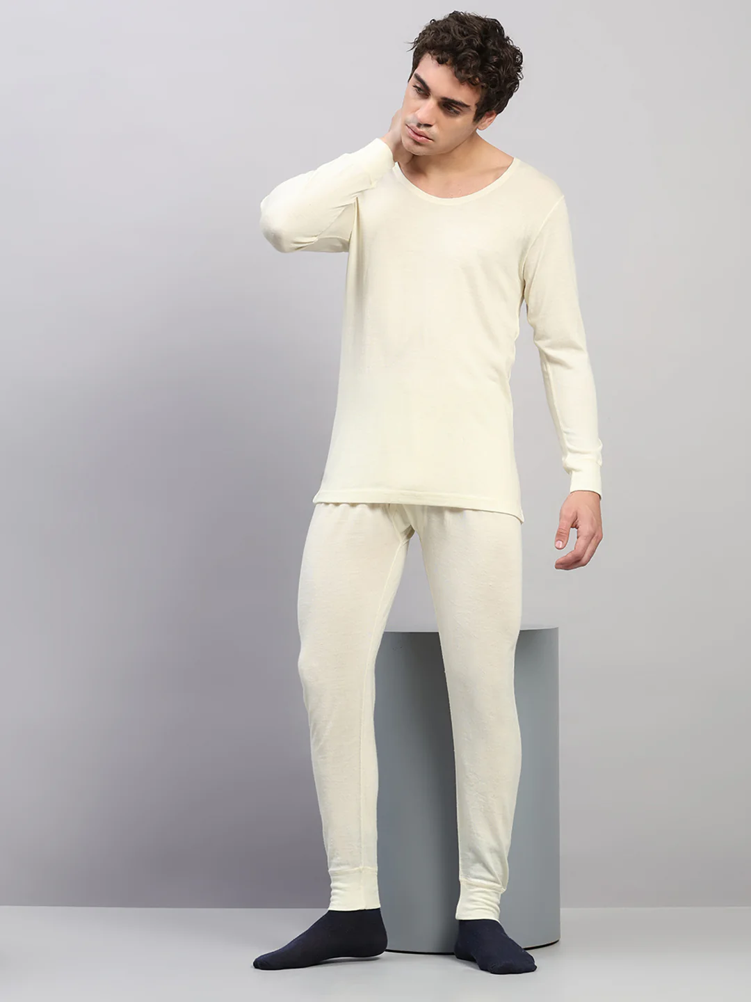 Men Cream Solid Regular Fit Thermal Lower - Image 2
