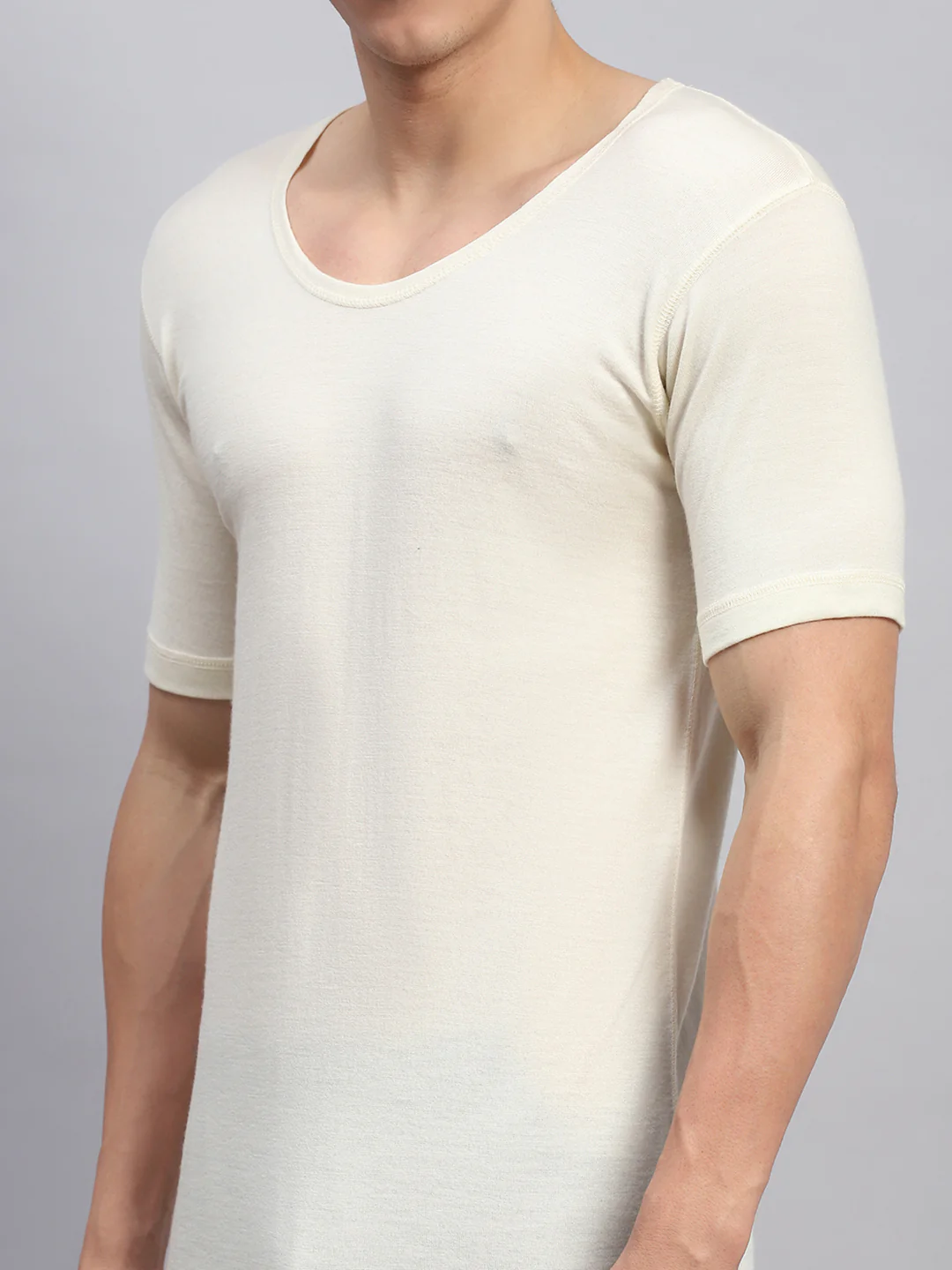 Men Cream Solid Round Neck Half Sleeve Thermal Vest - Image 6