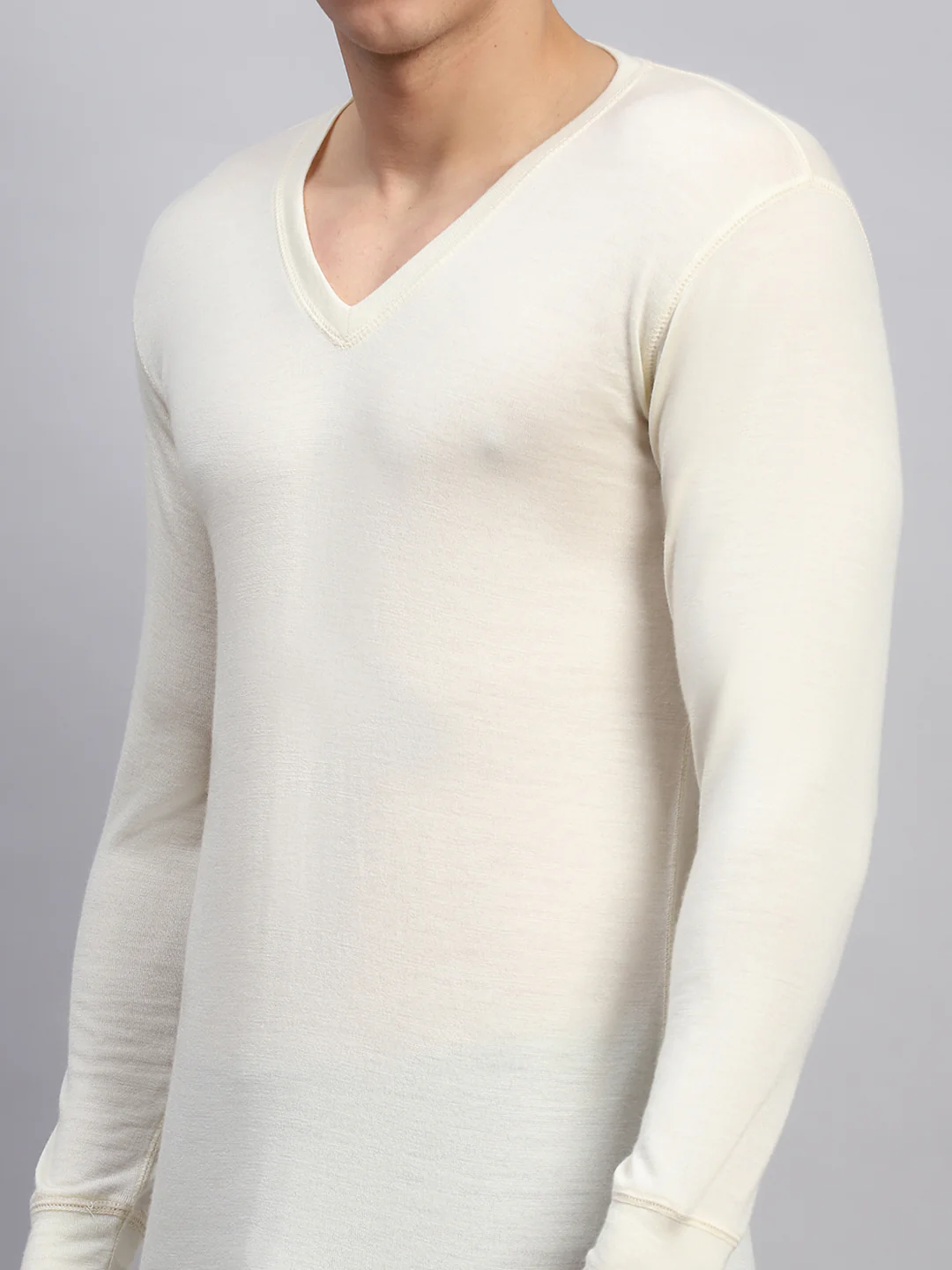 Men Cream Solid V Neck Full Sleeve Thermal Vest - Image 6