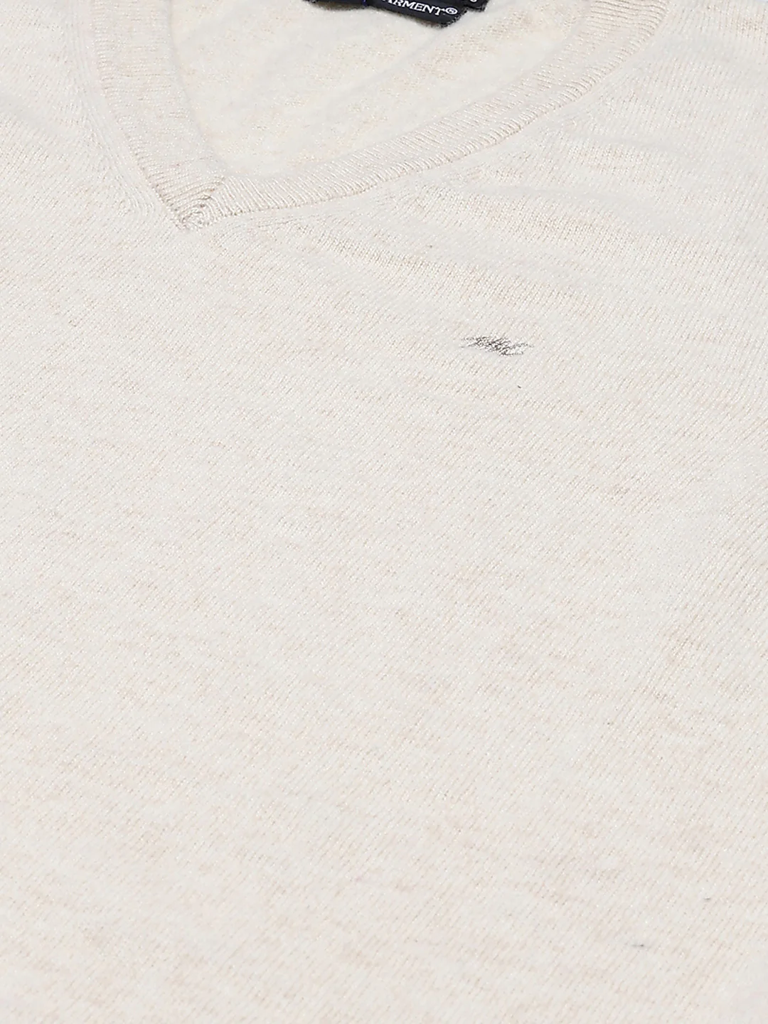 Men Cream Solid V Neck Sleeveless Sweater - Image 7