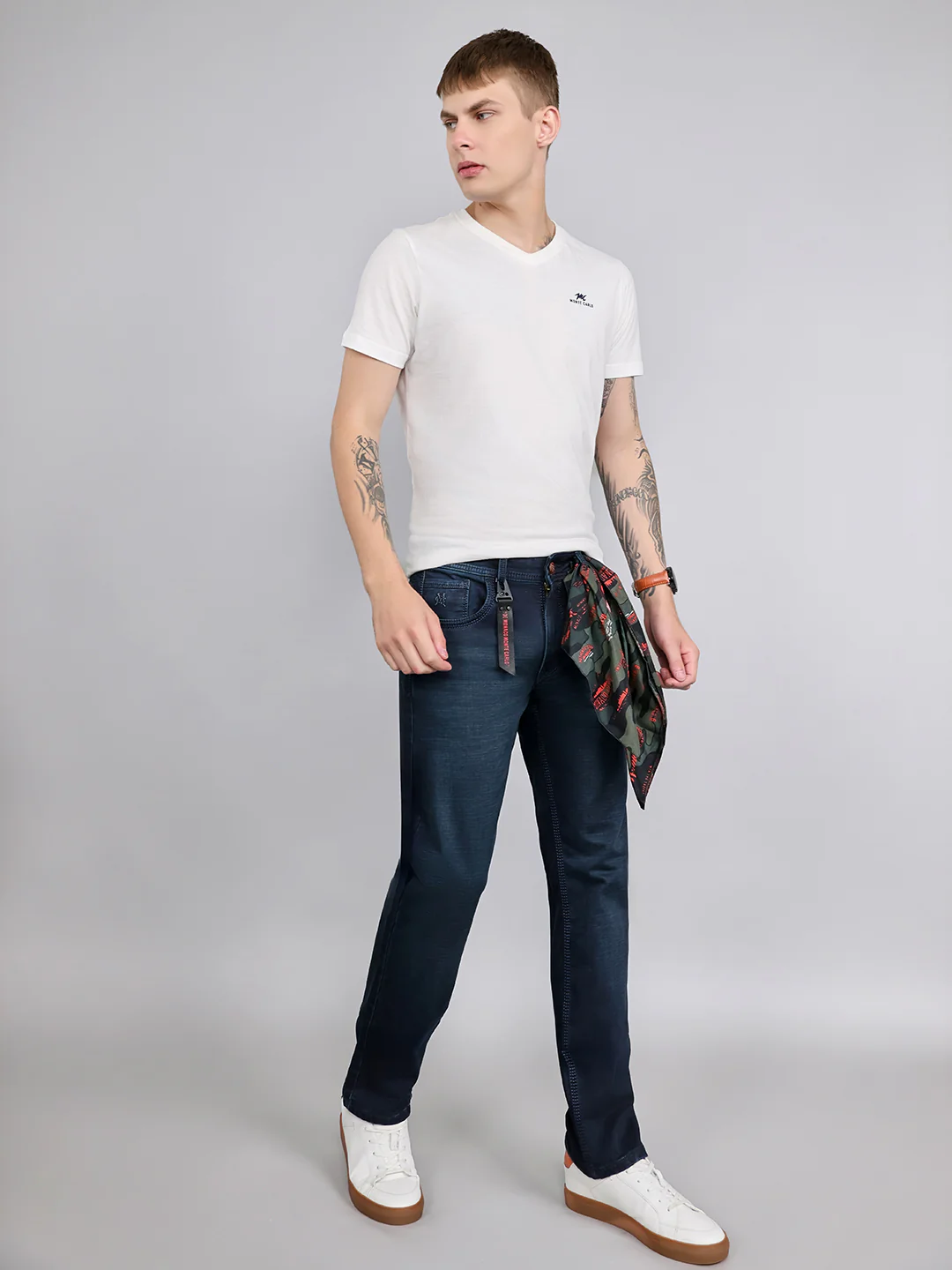 Men Dark Blue Light Wash Slim Fit Denim - Image 6