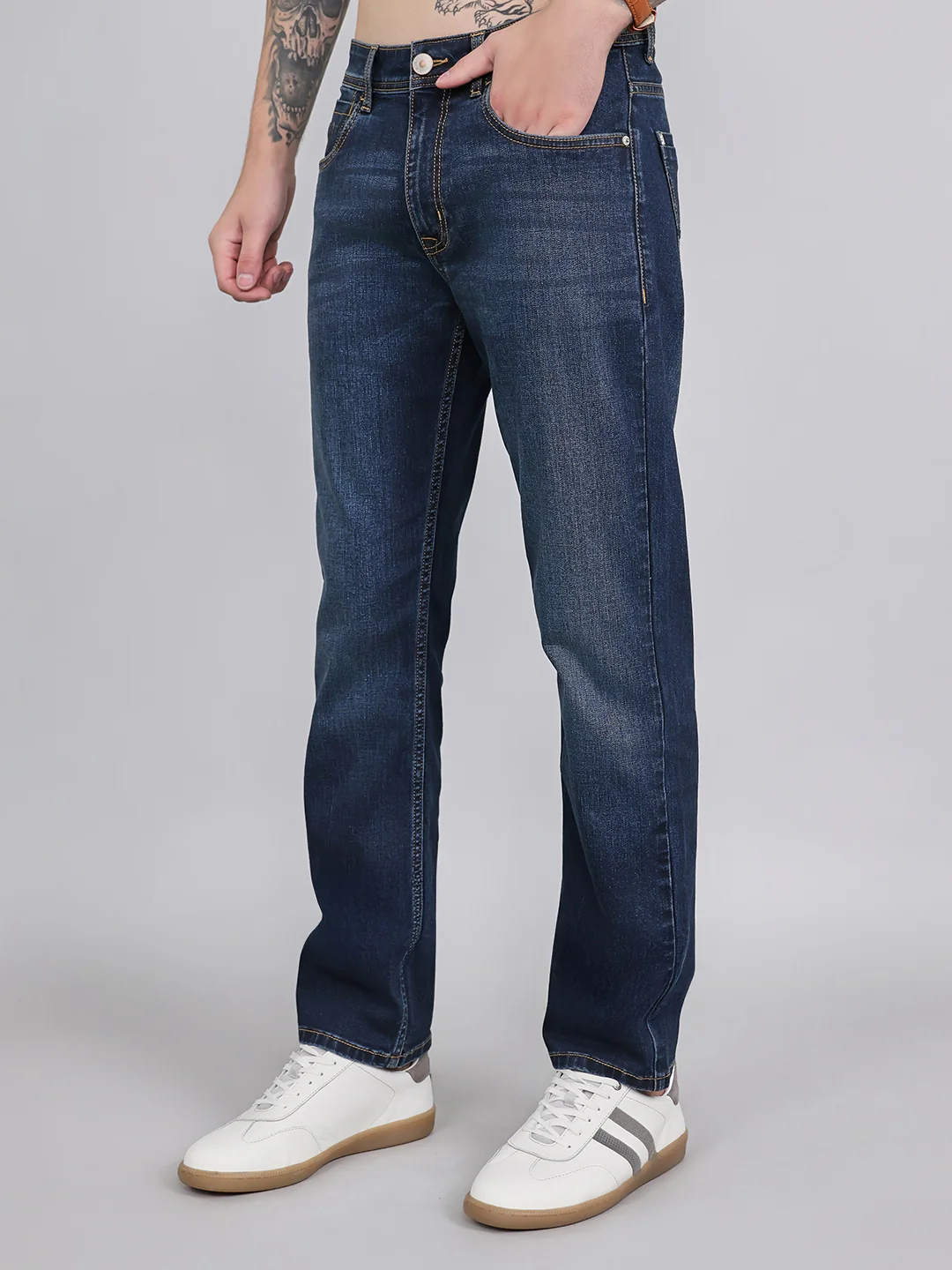 Men Dark Blue Light Wash Straight Fit Denim - Image 3