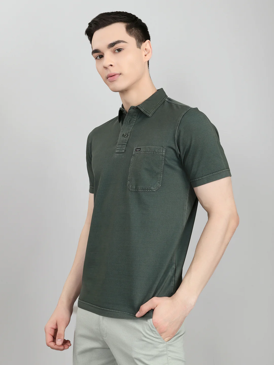 Men Dark Green Solid Collar Half Sleeve T-Shirt - Image 2