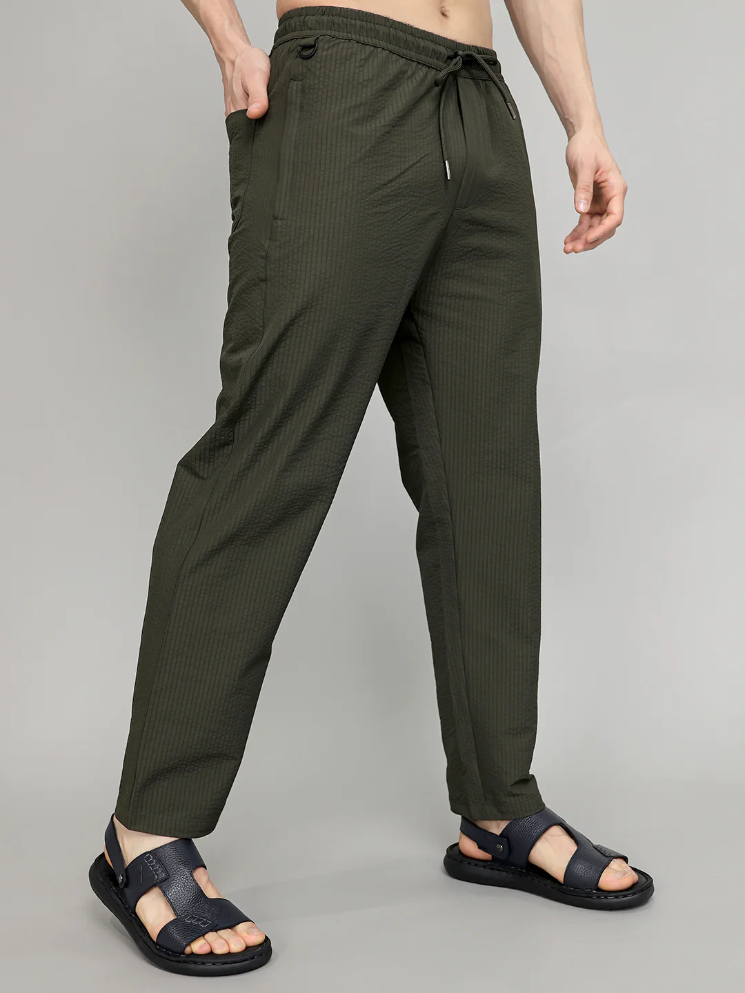 Men Dark Green Solid Regular Fit Lower - Image 3