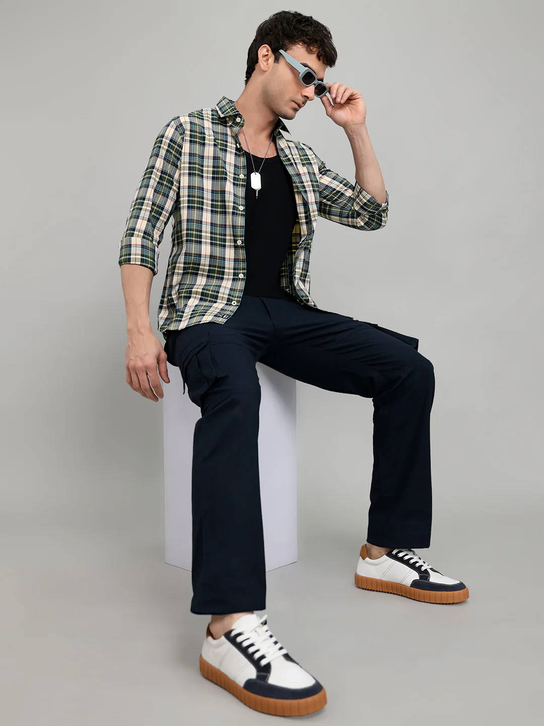 Men Green Check Collar Full Sleeve Shirt - Image 6