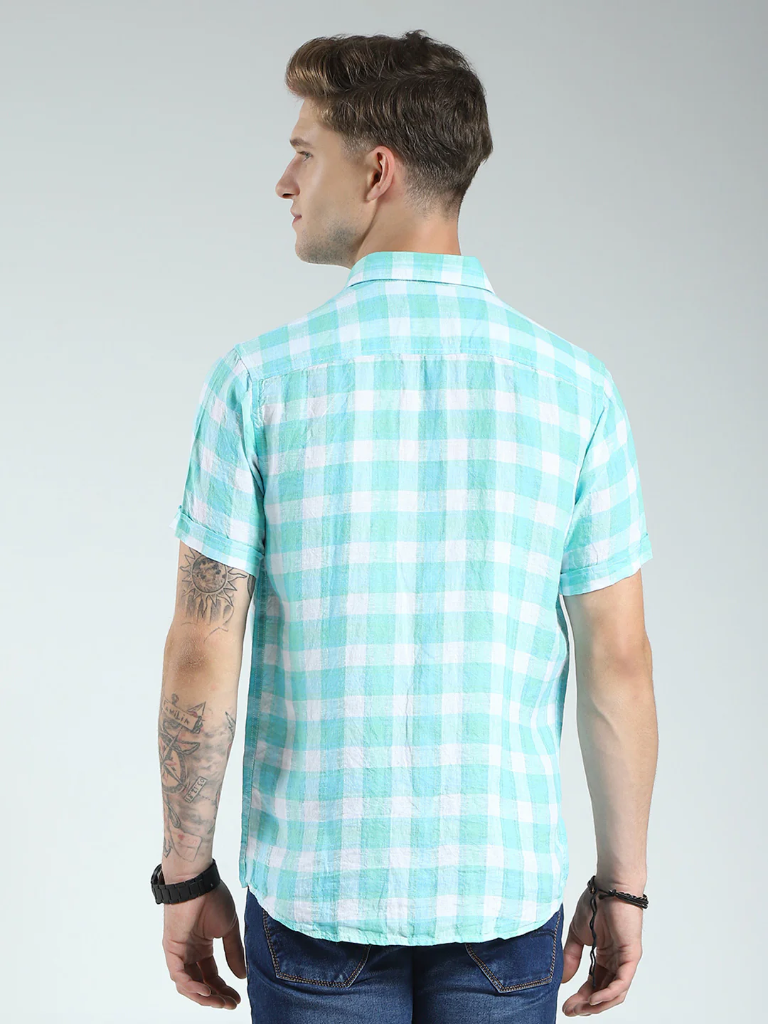 Men Green Check Collar Half Sleeve Linen Shirt - Image 5