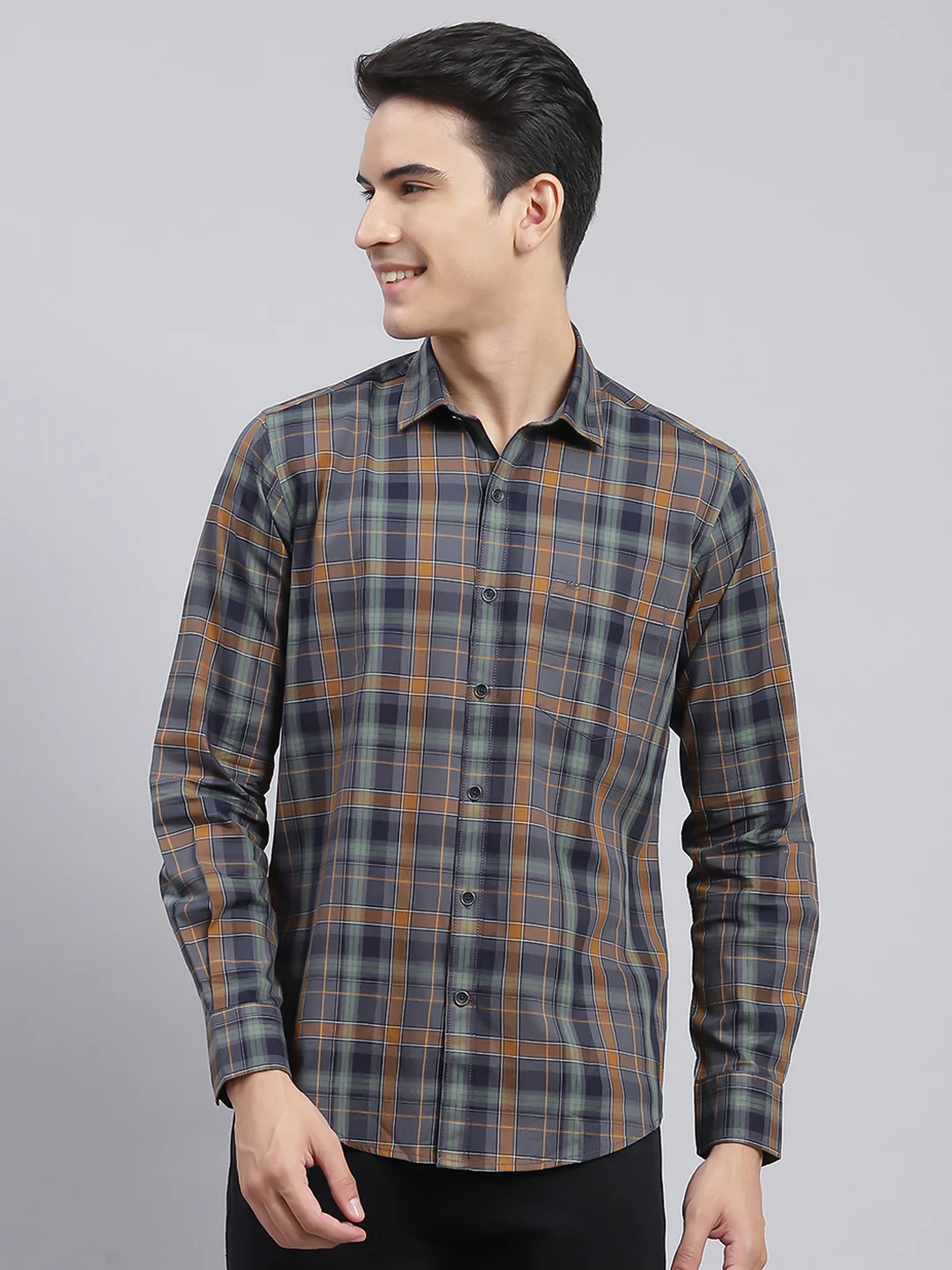Men Green Check Pure Cotton Shirt - Image 2