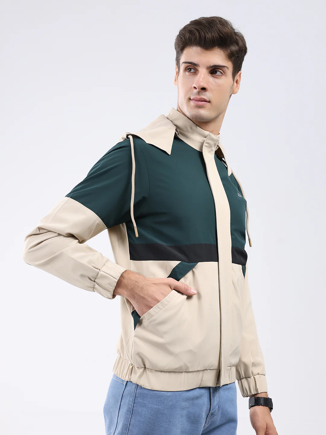 Men Green Colourblocked Hooded Full Sleeve Jacket - Image 4