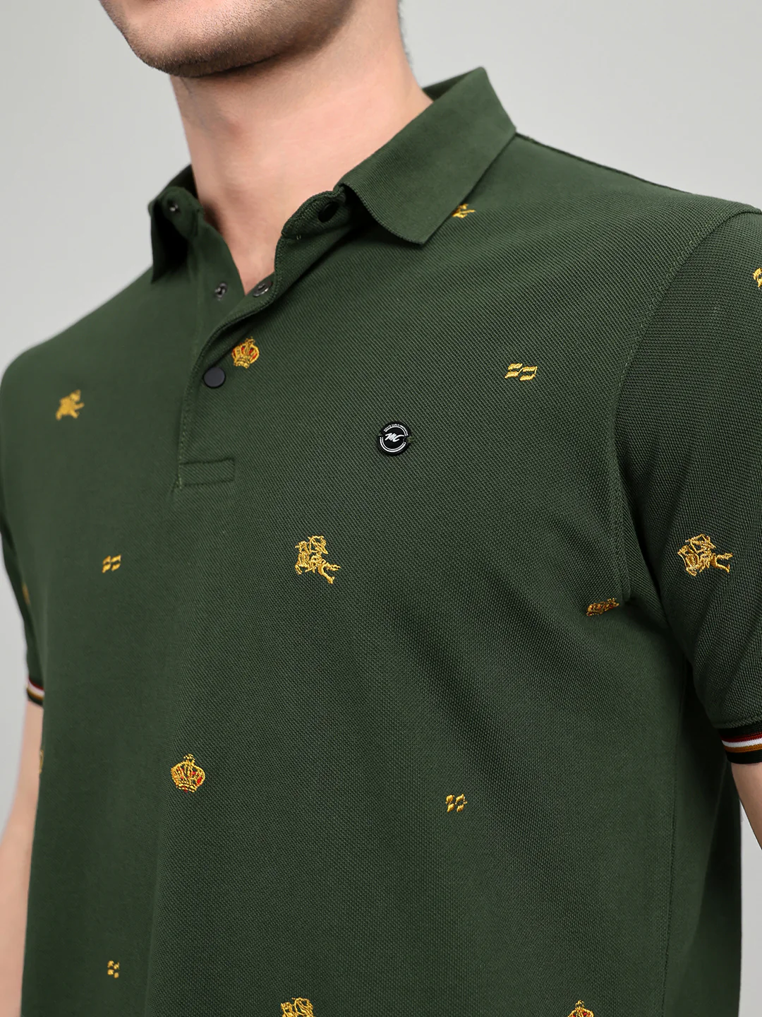 Men Green Embroidered Collar Half Sleeve T-Shirt - Image 5