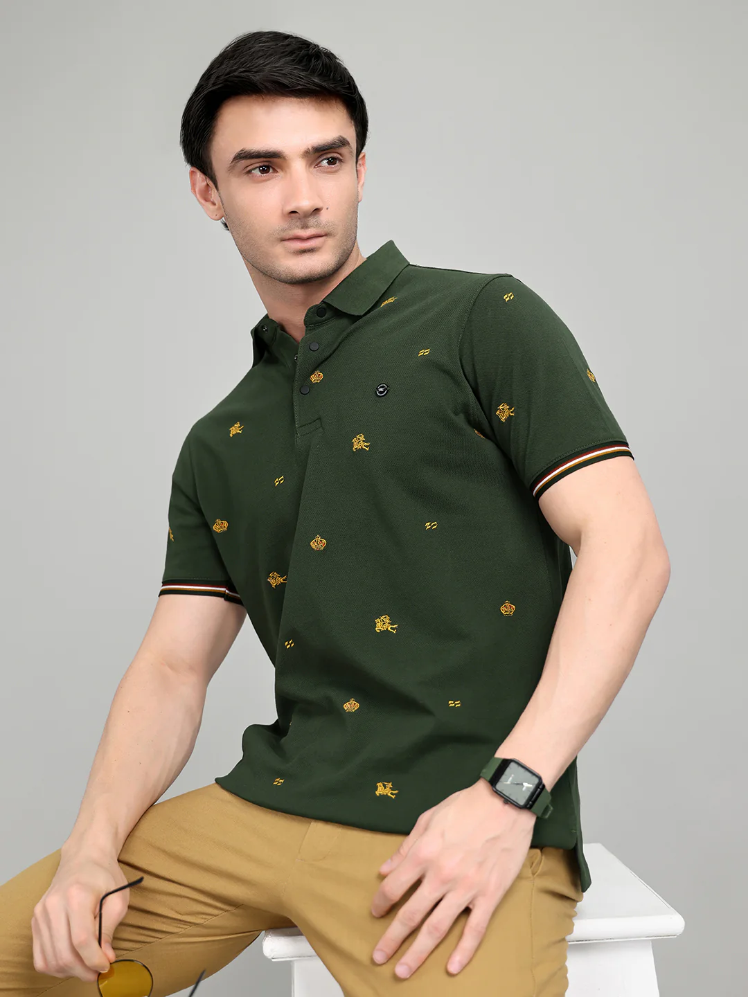 Men Green Embroidered Collar Half Sleeve T-Shirt - Image 6
