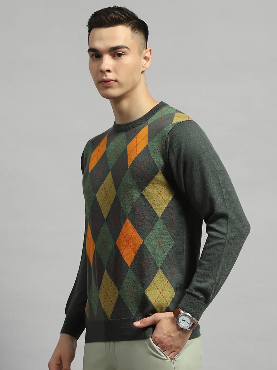 Luxuria Men Green Geometric Round Neck Full Sleeve Pullover - Image 3