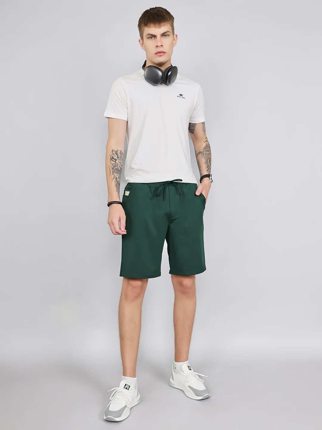 Men Green Plain Smart Fit Bermuda - Image 7
