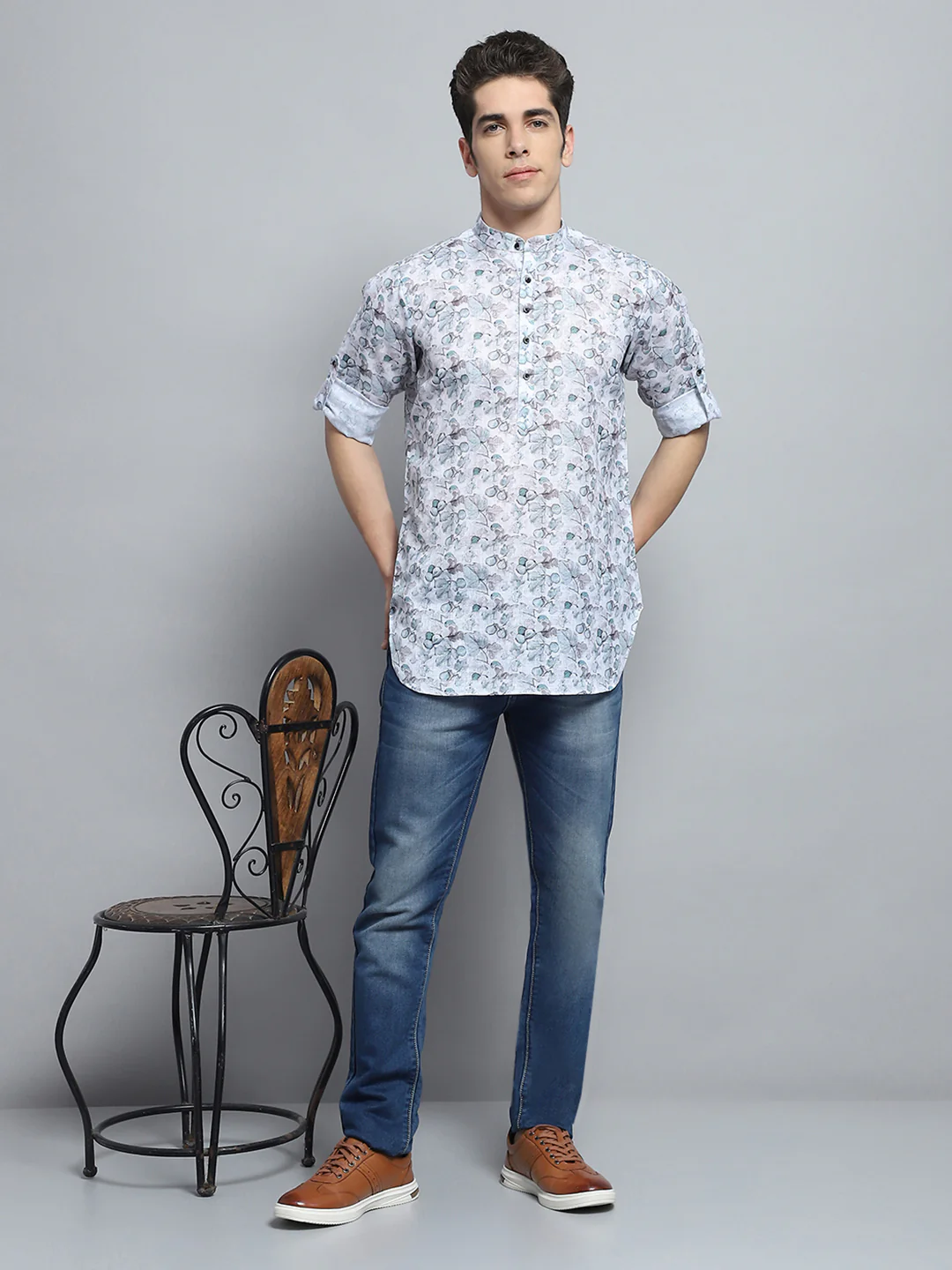 Men Green Printed Band Collar Full Sleeve Kurta - Image 2